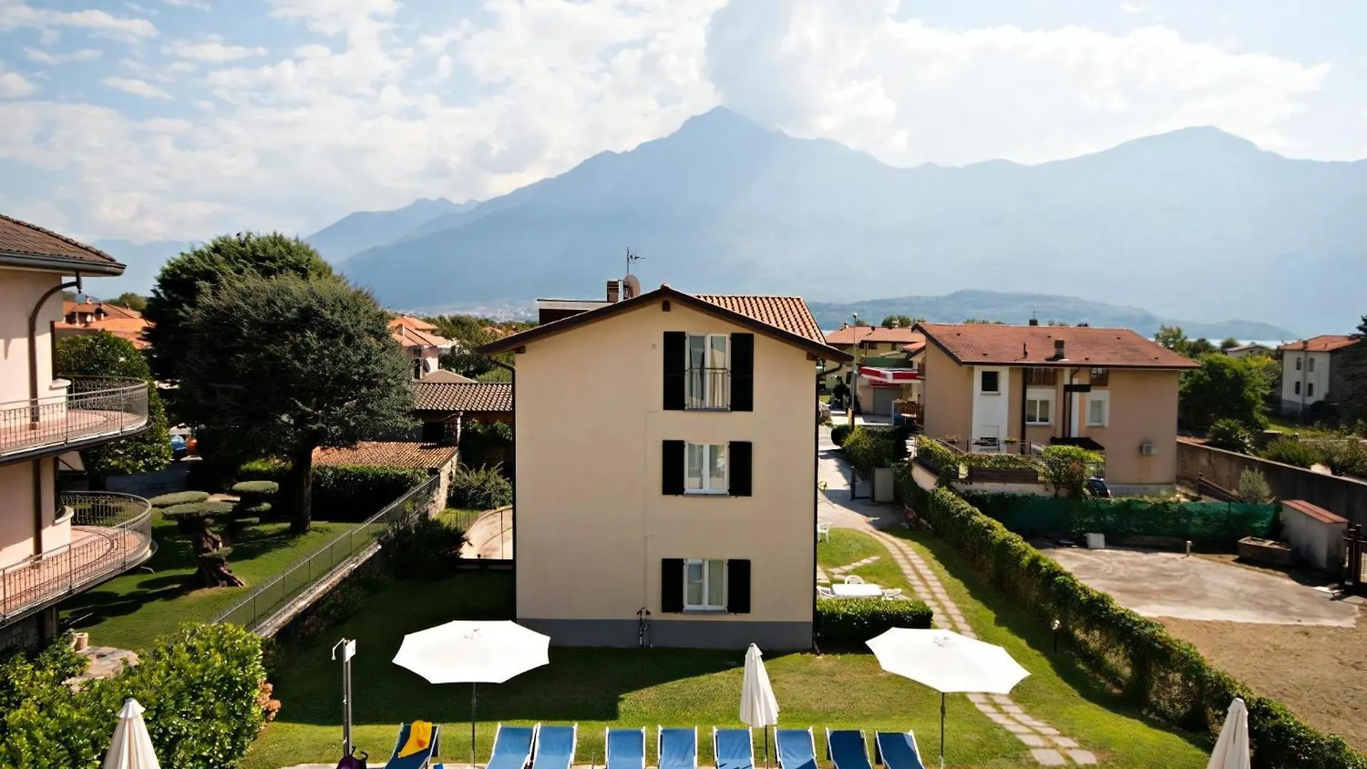 Lägenhet Nette Ferienwohnung In Domaso Italien